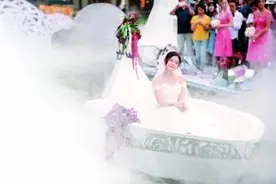 陈妍希乘着小船嫁陈晓 新郎：婚后新娘说了算图片