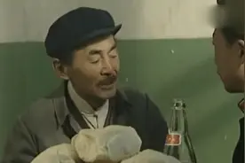 老家来人了农民兄弟有难，战斗英雄石光荣豁出老脸求人帮忙！真情