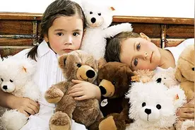 如果世上仅有一只泰迪熊，那必然是德国来的 Steiff图片