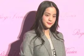 宋祖儿生日party好闺蜜欧阳娜娜未现身 是因为刘昊然视频封面