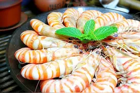 新鲜的虾要怎么做才好吃？“灼烫九节虾”图片