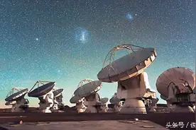 美国射电望远镜接收到长达72秒的神秘宇宙信号！图片