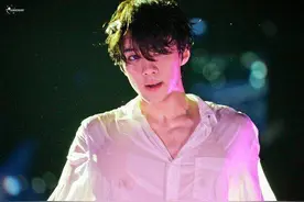 韩娱：吴世勋权志龙金明洙 那些舞台上流汗都能撩妹的爱豆图片