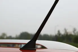 汽车天线有什么用？有什么使用注意事项图片