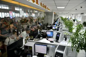 沈阳北站全力应对水害造成的列车晚点、停运图片