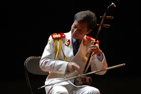 “东方琴魔”:足迹踏遍大江南北,琴声远飘五湖四海图片