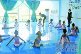 湘潭暑期艺术培训热起来图片