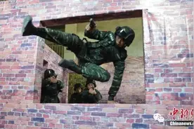 “90后”武警特战队员训练背后的故事图片