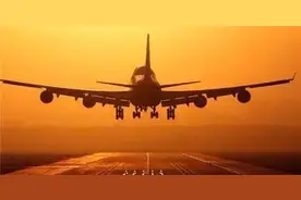 小Q帮你问 | 孕妇可以坐飞机吗？需要带液态药上飞机咋办？图片