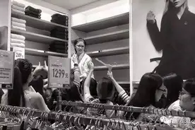 在优衣库花150块白菜价，又双叒叕能买到爱马仕了！图片