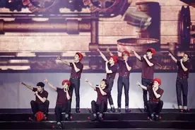 EXO第2次单独演唱会画报集 26日正式发行图片