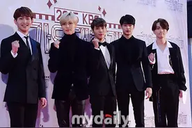 韩国偶像组合SHINee将携新专辑复出图片