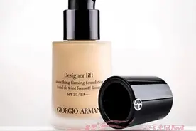 全新大师级的阿玛尼造型紧颜粉底液怎么样？图片