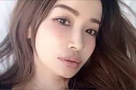 日本"美魔女"成网络红人 你能猜出她的年龄吗？图片