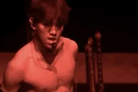 [EXO][盘点]160731 EXO三巡首尔最后一场 所以今天EXO脱了吗？图片