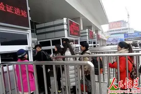 恩施火车站新验证口正式投用图片