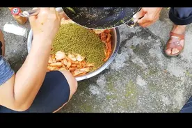 家庭聚会，这样做的扣肉最好吃了，主要是用自己制作的黄酸