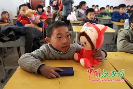 布娃娃到家啦图片