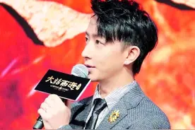 韩庚练粤语练到舌头打结图片