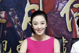 井星文《芈月传》路演常州站 感恩粉丝风雨相随图片