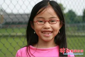 荷兰夫妇带16岁女儿邵阳寻找亲身父母图片