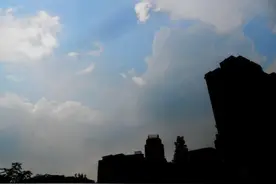 打雷啦！南京发雷暴黄色预警　江苏下午多地暴雨来袭图片