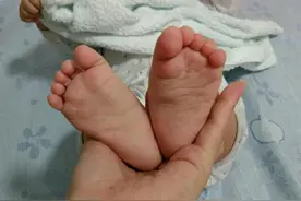 乖宝宝 五个月啦图片