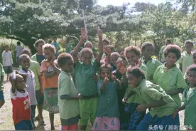 世界上最快乐的国度，华人掌握大多数商业图片
