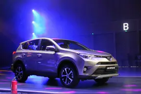 光芒绽放 评测RAV4荣放图片