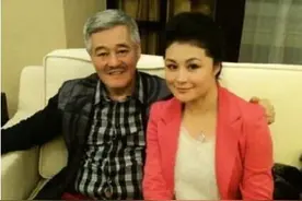 赵本山为什么会捧大脚？只因为她是小姨子？图片