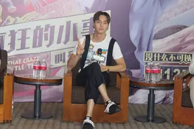 专访陈伟霆：为爱“上天入海” “佛爷”亮相巡演图片