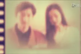 李小璐晒裸妆美照 戴鸡蛋花穿白裙秀香肩