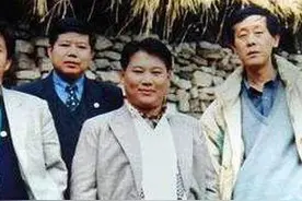 郭德纲小名郭大刚，幼年学曲艺于天津红桥图片