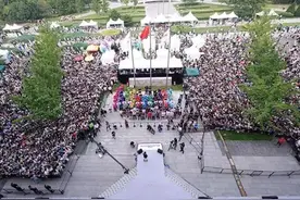 AR度熊亮相百度万人Party︱周冬雨、黄征、张靓颖都来了图片