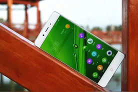 被努比亚Z11的无边框外观吸引？其实它主打的是拍照图片