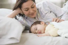 宝宝衣服该怎么穿才对呢？图片