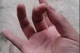 姑娘，掐指一算，你命中缺少我啊！图片