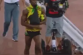 世上能追上博尔特的，也只有我们中国人啦！图片