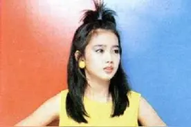 这些女粉丝命真好，和明星同居做夫妻图片