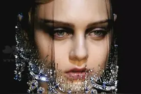 新娘造型 | 黑纱的正确玩法，高贵冷艳的准新娘速来get！图片