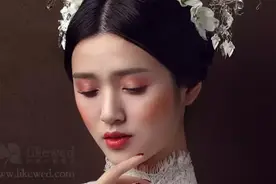 新娘发型丨结婚不需染发，黑发才是真女神图片