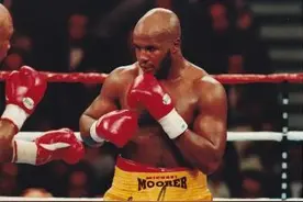 重量级拳击史上仅有的6位“左撇子”冠军图片