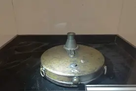 007中出现过的微型相机、《罗马假日》中奥黛丽·赫本坐过的摩托车你都见过吗？现在在无锡你就能看到！图片