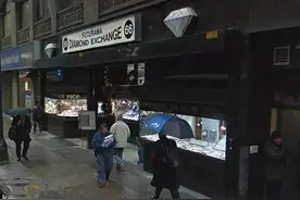 又有旅客在旅游景区用89万买到“假货”珠宝，血的教训图片