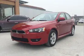 小伙3万买辆三菱翼神，改装一番，把妹不成车反倒被扣了图片