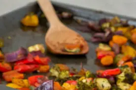 有哪些办公室可以吃的小零食？自制低卡蔬菜干图片