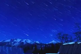 “有房、有车”八辆霸气皮卡房车，齐聚天山脚下，欣赏天山之美图片