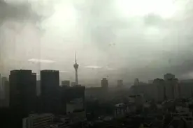 刚刚一场急雨，双流机场关闭2次，8000飞客滞留！图片