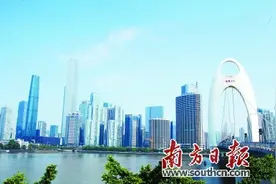 珠江沿岸建筑描绘新城“万紫千红”图片