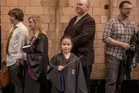 哈8上市 | 罗琳推出最新哈利波特小说：《被诅咒的孩子》图片